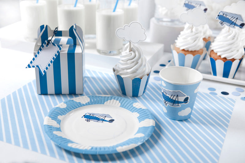 Cupcake wrappers, mix