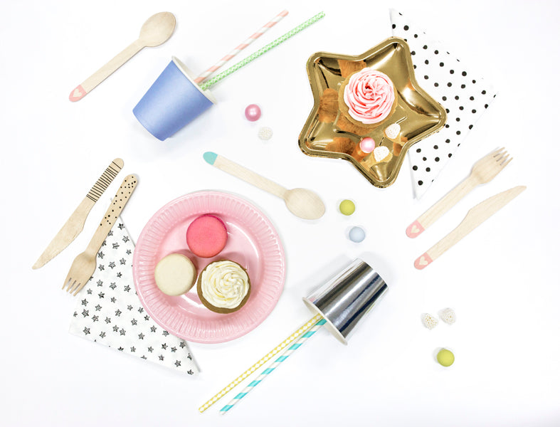 Plates, light powder pink