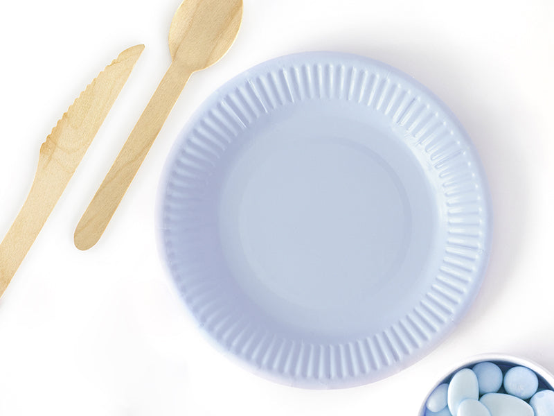 Plates, pale cornflower blue, 18cm